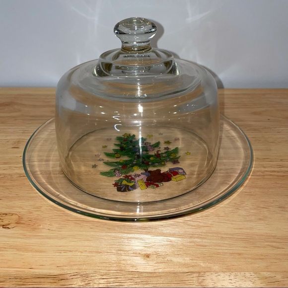 Vintage Arcoroc French Glass Christmas Cheese Server With Glass Dome - Picture 2 of 7